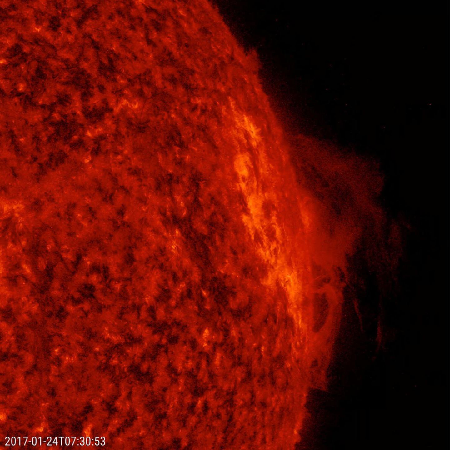 Why does the sun warm at any temperature Why does the sun warm at any temperature